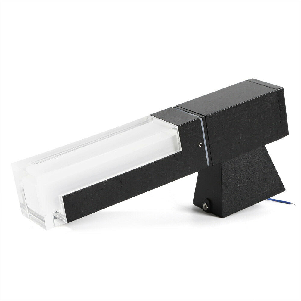 Outdoor Light Fixture