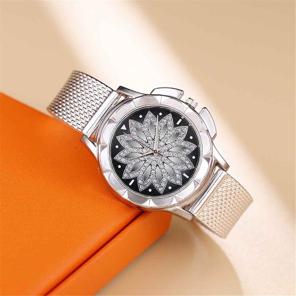 Quartz Wristwatch