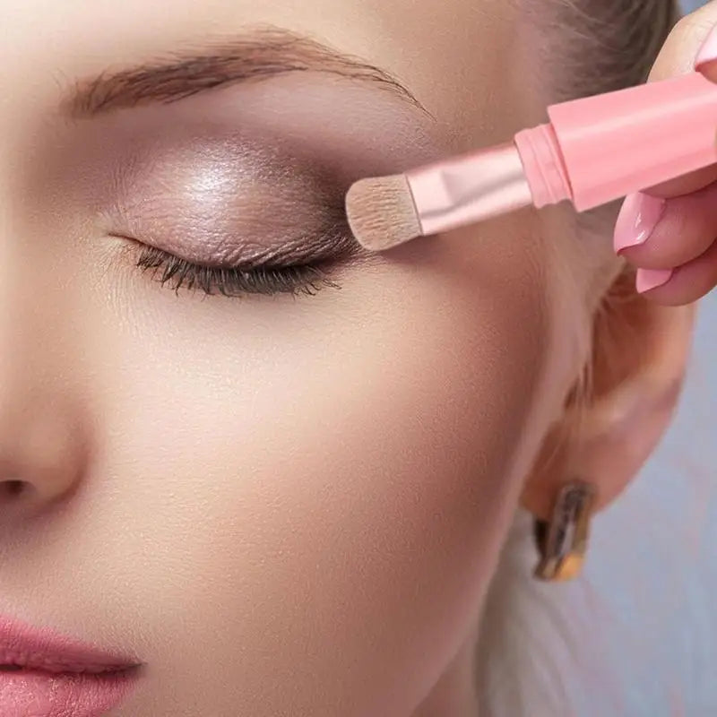 Double Ended Makeup Brush