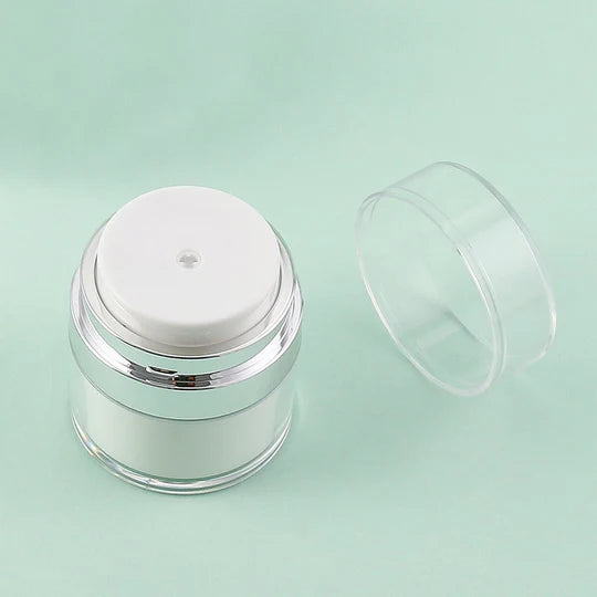 Jetset Beauty: Refillable Cream Jar Vacuum For On-The-Go Glow